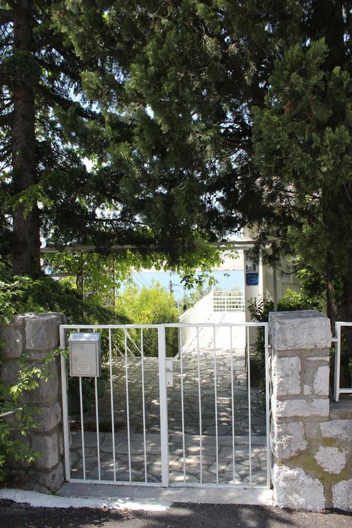 Captain'S Promenade Jadranovo Εξωτερικό φωτογραφία